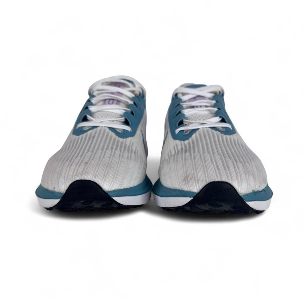 Women's Nike  Winflo 09 White and Blue Athletic Shoes - Picture 6 of 8